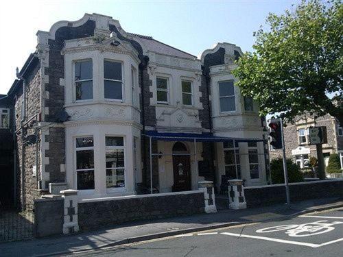 Inn @ The Bear 3*
